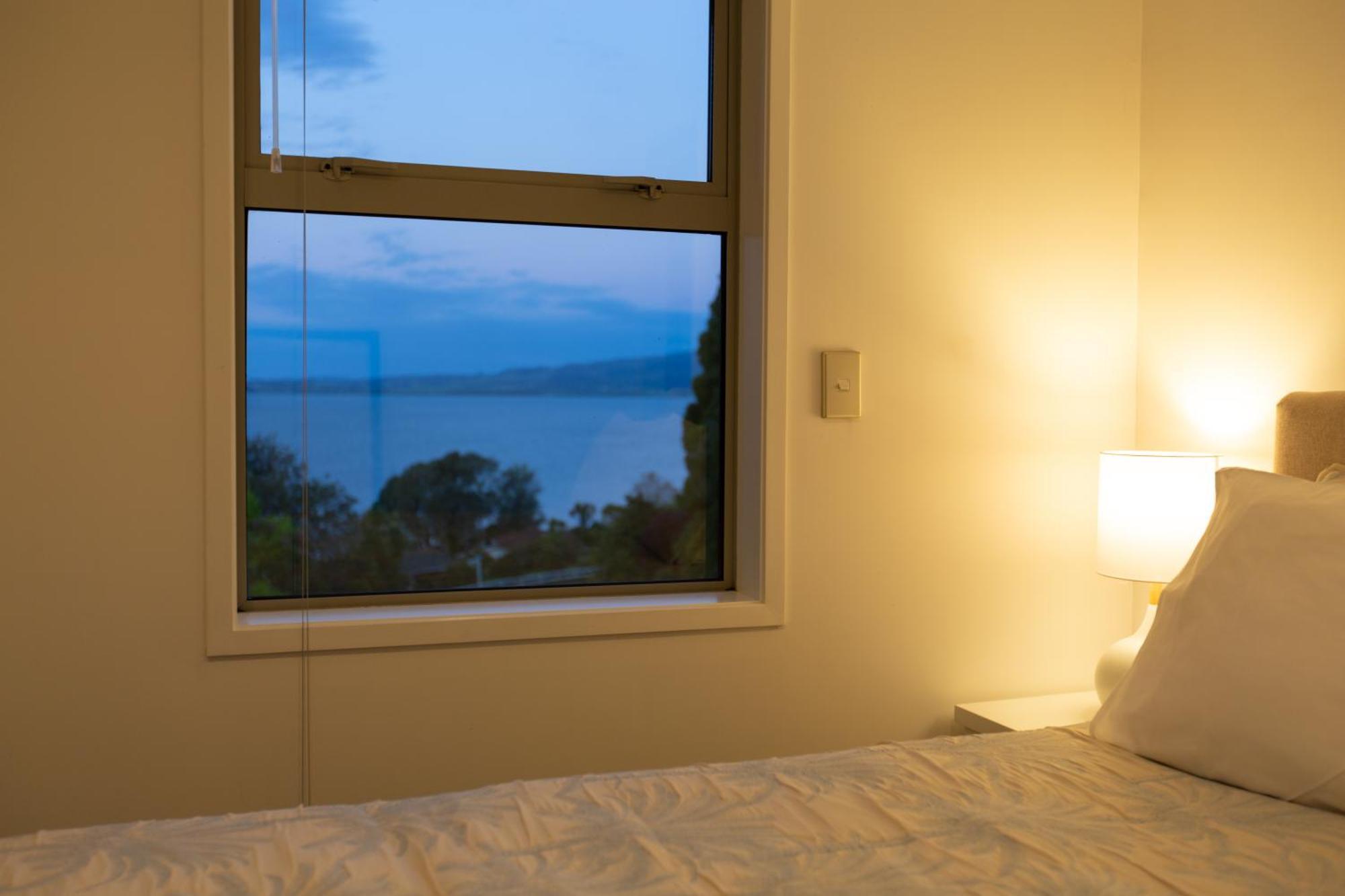 Rotorua Serenity Lakeview Retreat エクステリア 写真